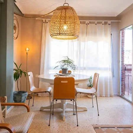 Piso Luminoso Y Conectado, A 5 Min De La Ciudad De Artes *